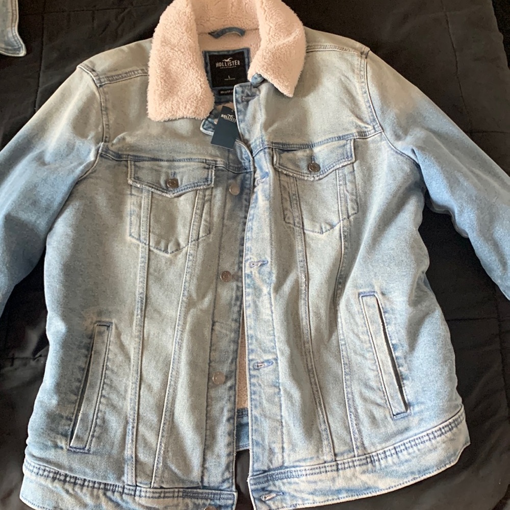 NWT HOLLISTER JEAN JACKET
